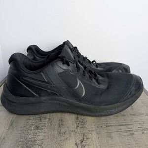 Nike Star Runner 3 Triple Black Running Shoes Youth 7Y Women’s 8.5 Sneakers